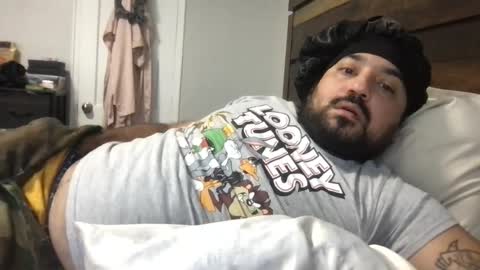 Snapshot of trapzaddy212 chatting on 3, 8, 2026 trapzaddy212 online show from 3, 8, 2026
