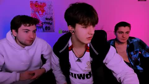 Travis online show from 6, 2, 2026