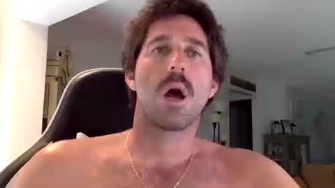 TravisKenn online show from 22, 9, 2025