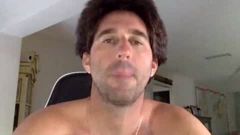 TravisKenn online show from 21, 10, 2025