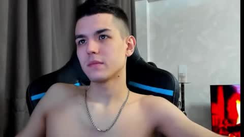 Snapshot of travisrivas chatting on 18, 2, 2025 travisrivas online show from 18, 2, 2025