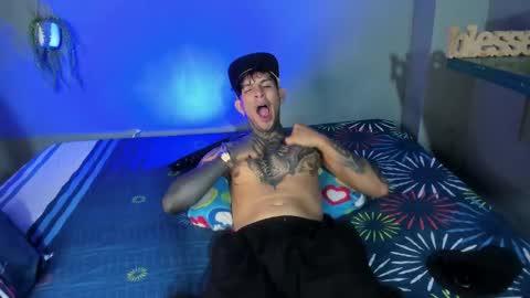 TRAV - INDEPENDENT MODEL online show from 13, 9, 2025