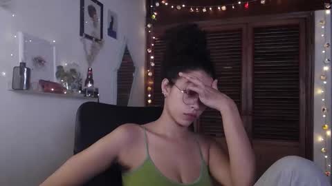 Emily online show from 28, 2, 2025