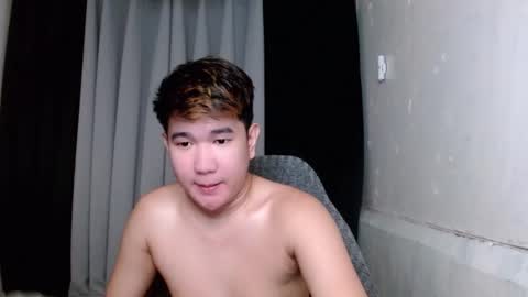 Snapshot of trebz_01 chatting on 31, 5, 2026 trebz_01 online show from 31, 5, 2026