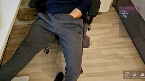 tree1989 online show from 21, 2, 2026