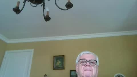 Snapshot of trekbeestje1 chatting on 31, 3, 2026 trekbeestje online show from 31, 3, 2026