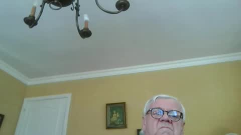 Snapshot of trekbeestje1 chatting on 7, 4, 2026 trekbeestje online show from 7, 4, 2026