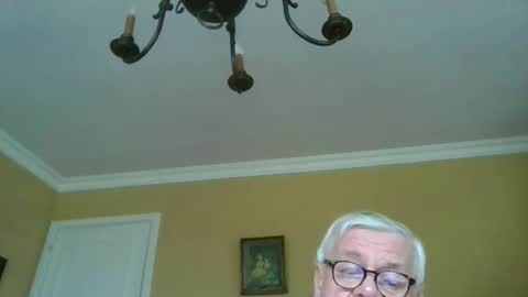 Snapshot of trekbeestje1 chatting on 11, 4, 2026 trekbeestje online show from 11, 4, 2026