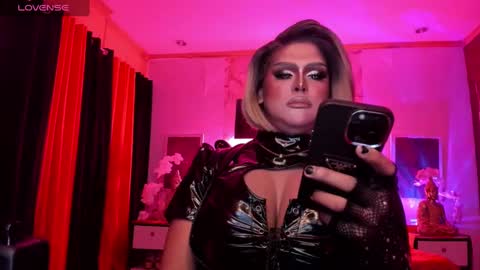 Jade online show from 17, 12, 2024