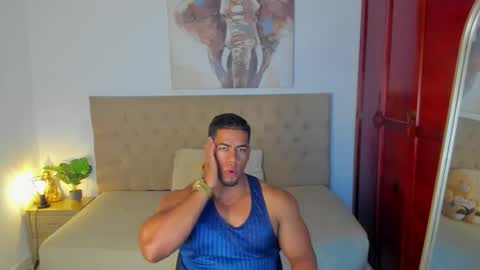 Snapshot of trevor_vinc chatting on 28, 9, 2025 trevor online show from 28, 9, 2025