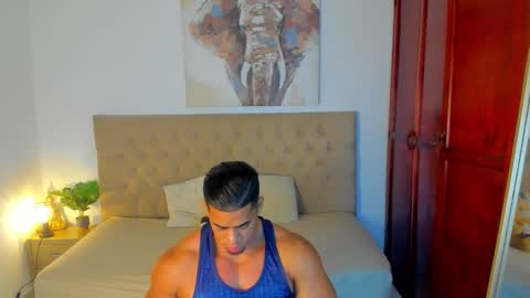 Snapshot of trevor_vinc chatting on 11, 10, 2025 trevor online show from 11, 10, 2025