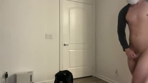 Snapshot of trevrye3 chatting on 3, 12, 2025 trevrye3 online show from 3, 12, 2025