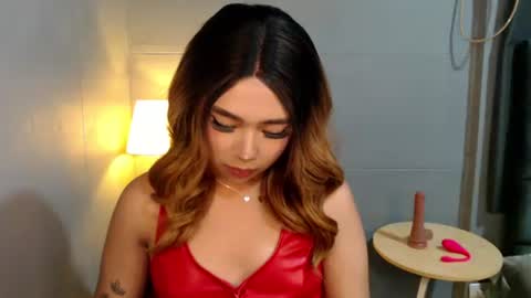 trexie_fucks15 online show from 18, 11, 2025