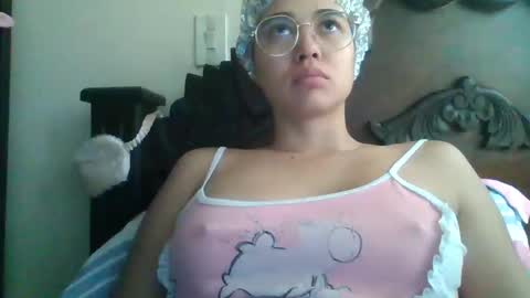 triana_bell online show from 14, 12, 2024