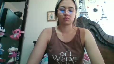 triana_bell online show from 12, 2, 2025