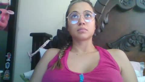 triana_bell online show from 4, 3, 2025
