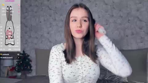 Snapshot of trinahillier chatting on 11, 2, 2026 Bubbles online show from 11, 2, 2026