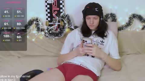 Snapshot of trishxl chatting on 14, 2, 2026 Max online show from 14, 2, 2026