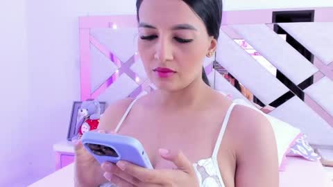 Snapshot of trissha_xk1 chatting on 21, 5, 2026 Trissha online show from 21, 5, 2026