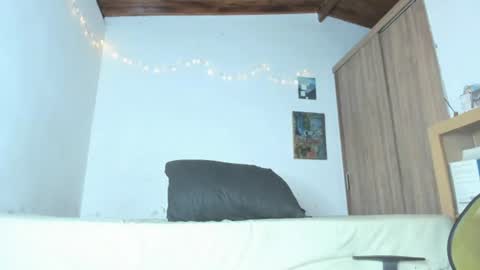 Snapshot of tristan_fantasycam22 chatting on 11, 7, 2026 Tristan And Samara online show from 11, 7, 2026