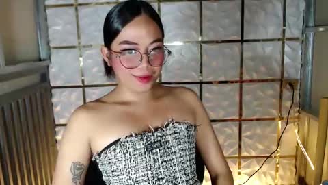 Snapshot of trixie_foxslut chatting on 27, 2, 2026 trixie_foxslut online show from 27, 2, 2026