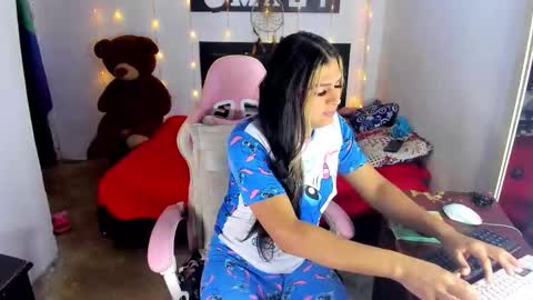 trixxy online show from 8, 1, 2026