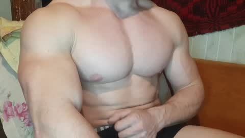 Troncq online show from 6, 2, 2025