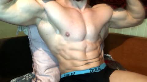 Troncq online show from 9, 3, 2025