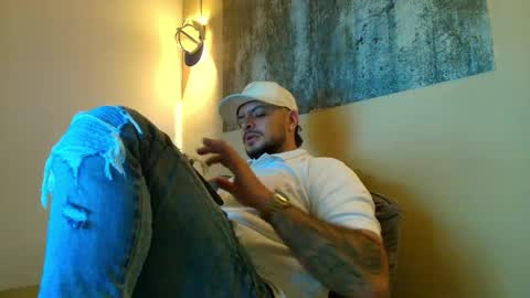 Troy online show from 7, 4, 2026