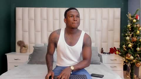 Snapshot of troykhalil chatting on 19, 12, 2024 Troy Khalil online show from 19, 12, 2024