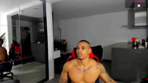 Snapshot of troywesly_ chatting on 20, 10, 2025 Troy wesly online show from 20, 10, 2025