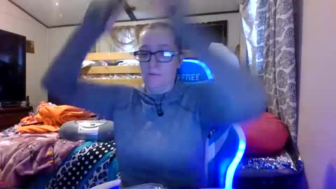 TruckersWifeToBe online show from 19, 12, 2024