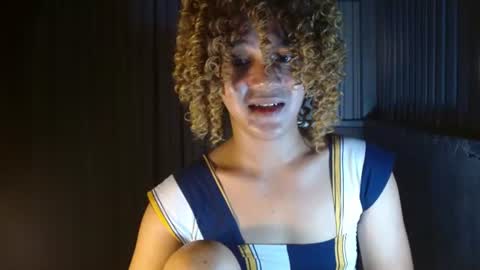 Snapshot of ts_afamhunterxx chatting on 29, 6, 2026 Goddess Mira online show from 29, 6, 2026