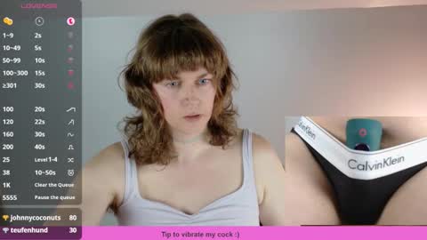 Ellie Ryder online show from 5, 12, 2025