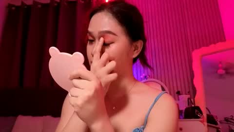 Snapshot of tsnathaliasilvana chatting on 2, 10, 2025 Bella Ratbu online show from 2, 10, 2025