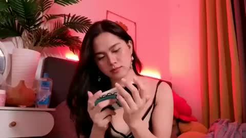 Snapshot of tsnathaliasilvana chatting on 3, 2, 2026 Bella Ratbu online show from 3, 2, 2026