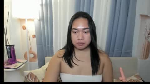 Snapshot of tsuncutkaren chatting on 15, 11, 2025 Karen Oquio online show from 15, 11, 2025