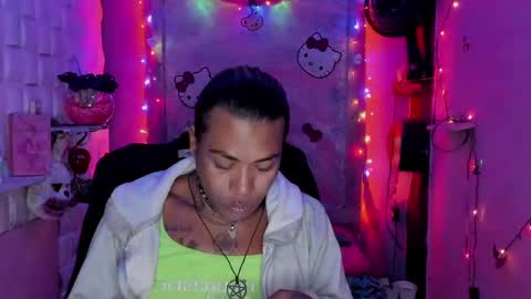 Snapshot of tsviolett chatting on 3, 12, 2024 BellaRoxanna online show from 3, 12, 2024