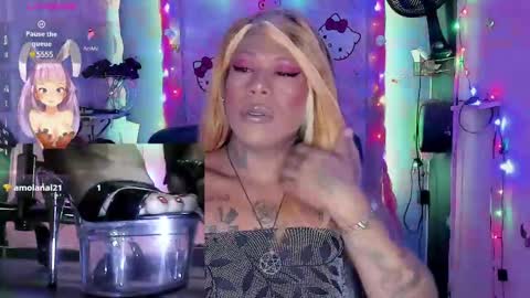 Snapshot of tsviolett chatting on 28, 1, 2025 BellaRoxanna online show from 28, 1, 2025