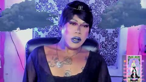 Snapshot of tsviolett chatting on 7, 10, 2025 BellaRoxanna online show from 7, 10, 2025