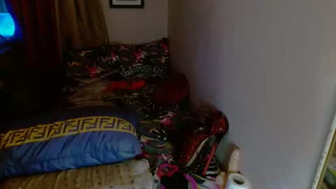 Tsyummydickx online show from 8, 4, 2026