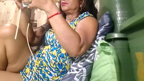 Mae online show from 9, 4, 2026