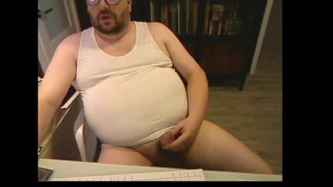 Snapshot of tuckwell chatting on 19, 5, 2026 tuckwell online show from 19, 5, 2026