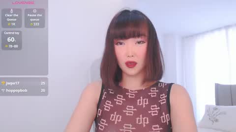 Snapshot of tumilio chatting on 2, 3, 2025 TumiLio online show from 2, 3, 2025