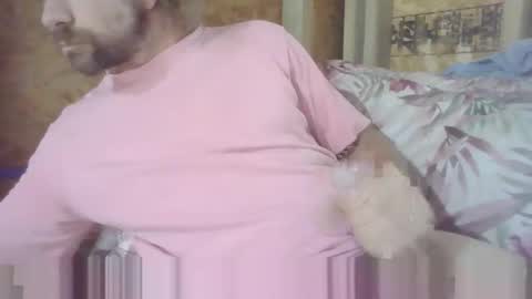 Snapshot of tupedazo chatting on 7, 4, 2026 tupedazo online show from 7, 4, 2026