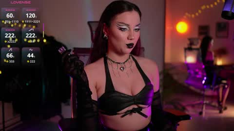 Miss Veth online show from 4, 4, 2026