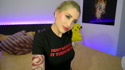 MayCarrey online show from 31, 1, 2025