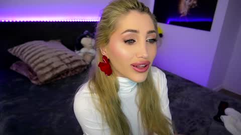 MayCarrey online show from 7, 2, 2025