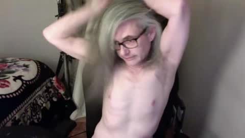 twigslet online show from 15, 4, 2026