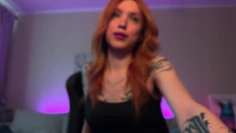 Snapshot of twiinkie_pie chatting on 15, 6, 2026 Maria 3 online show from 15, 6, 2026